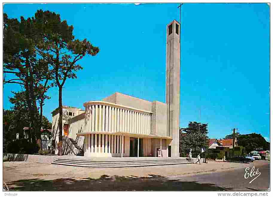 33 - Cap Ferret - La Nouvelle Église - Automobiles - Bassin D'Arcachon - Etat Pli Visible - Voir Scans Recto-Verso - Sonstige & Ohne Zuordnung