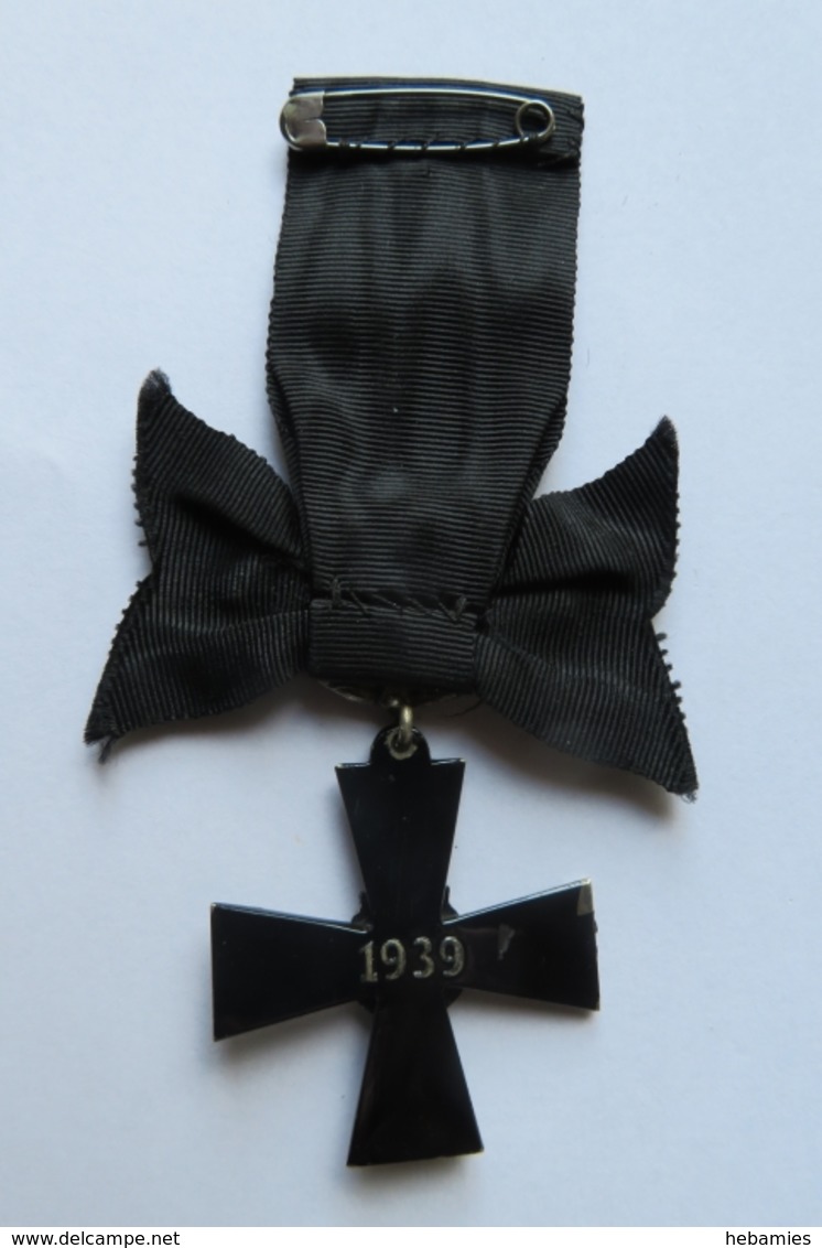 FINLAND - WWII - ORDER Of The CROSS Of LIBERTY MOURNING CROSS 1939  - - Autres & Non Classés