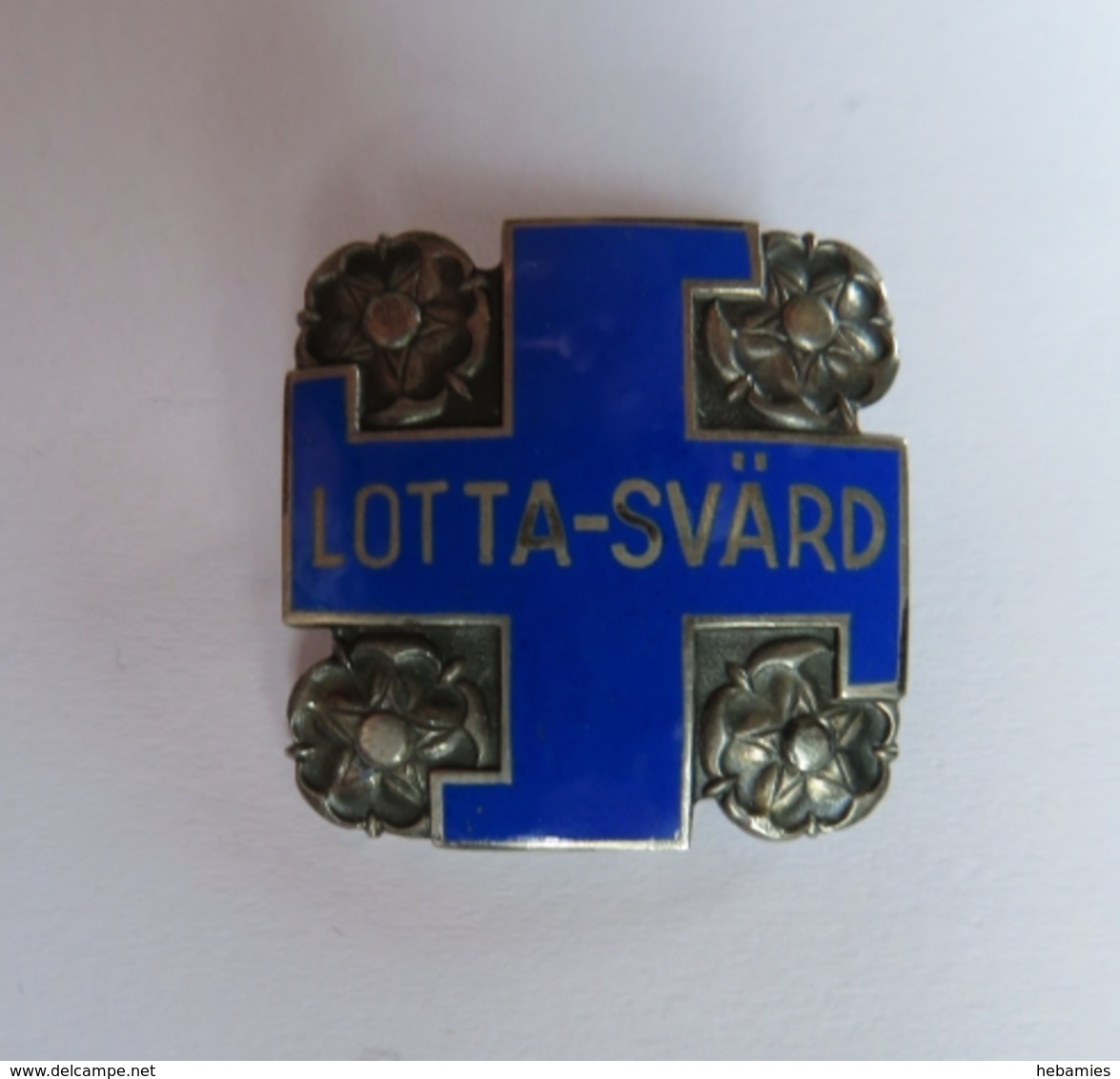 FINLAND - WWII And Before - LOTTA SVÄRD MEMBER BADGE - SILVER - Womens Auxilliary Force - - Autres & Non Classés