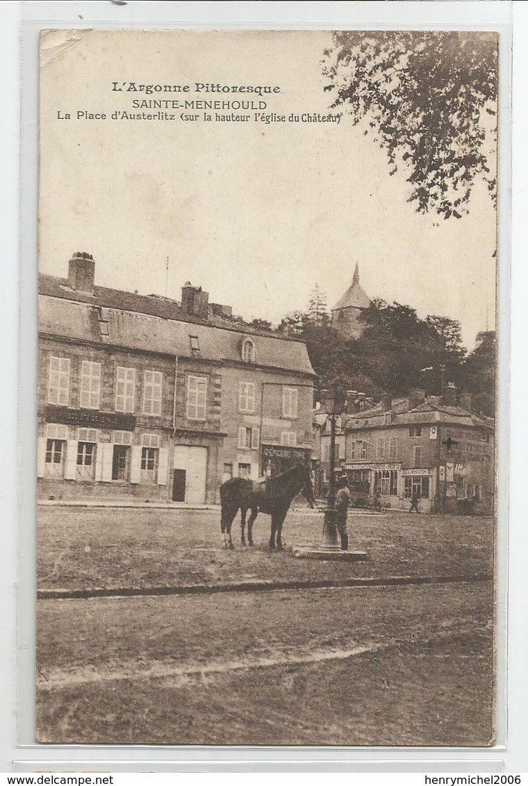Marne 51 - Sainte Menehould La Place D'austerlitz Sur La Hauteur L'église Du Chateau 1922 - Sainte-Menehould