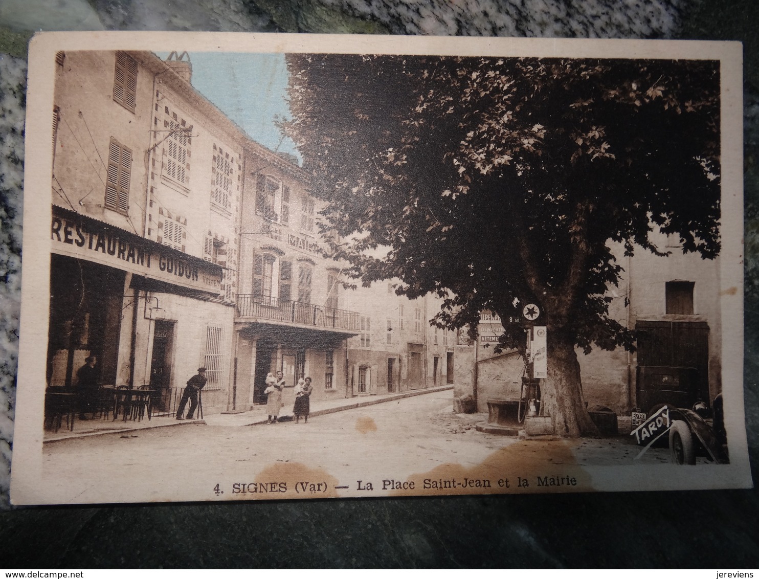 La Place St Jean Et La Mairie Restaurant Guidon 1948 - Signes