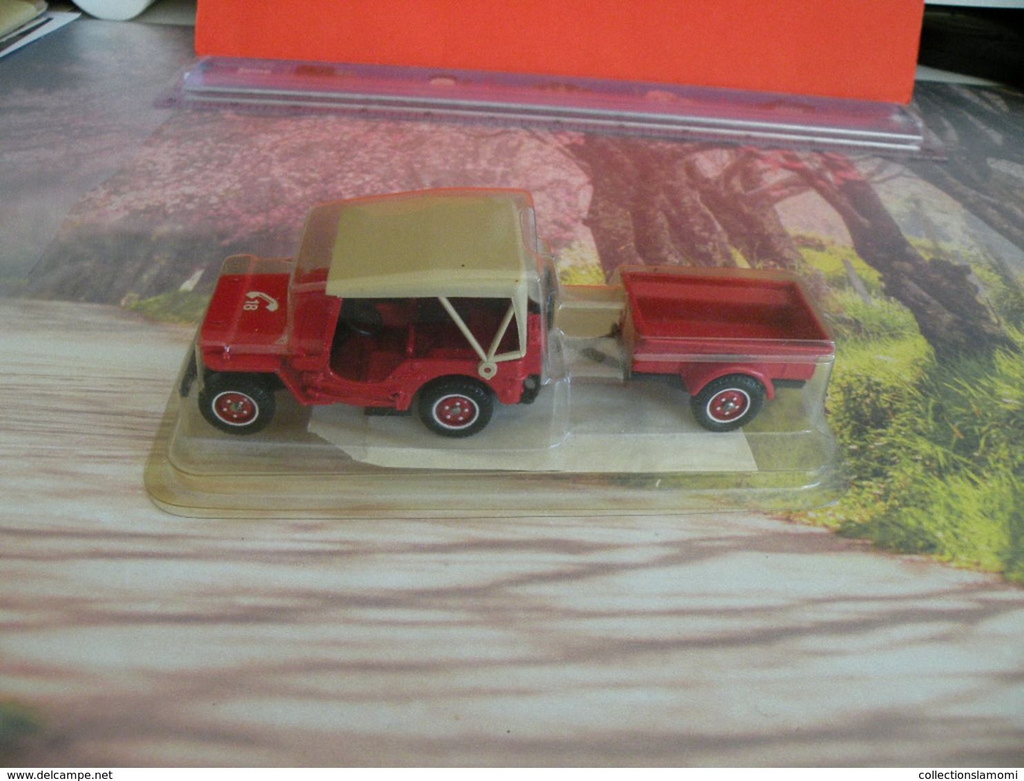 Véhicule de Pompier - Jeep Willys avec remorque - 1/43 - SOLIDO FRANCE - n°80