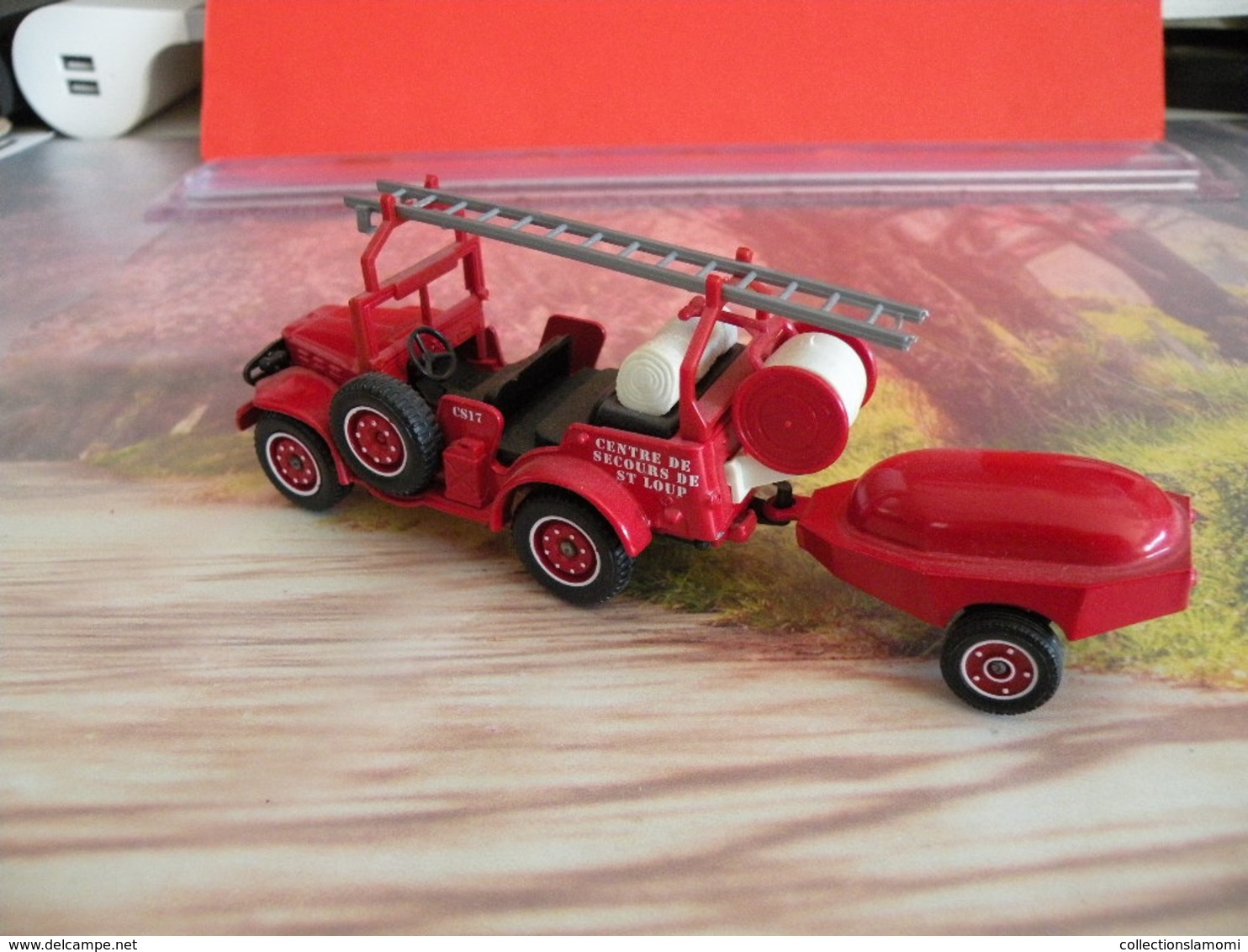 Véhicule De Pompier - St Loup (41) Dodge 4x4 Remorque Moto Pompe Guinard - 1/43 - SOLIDO FRANCE - N°61 - Pompiers