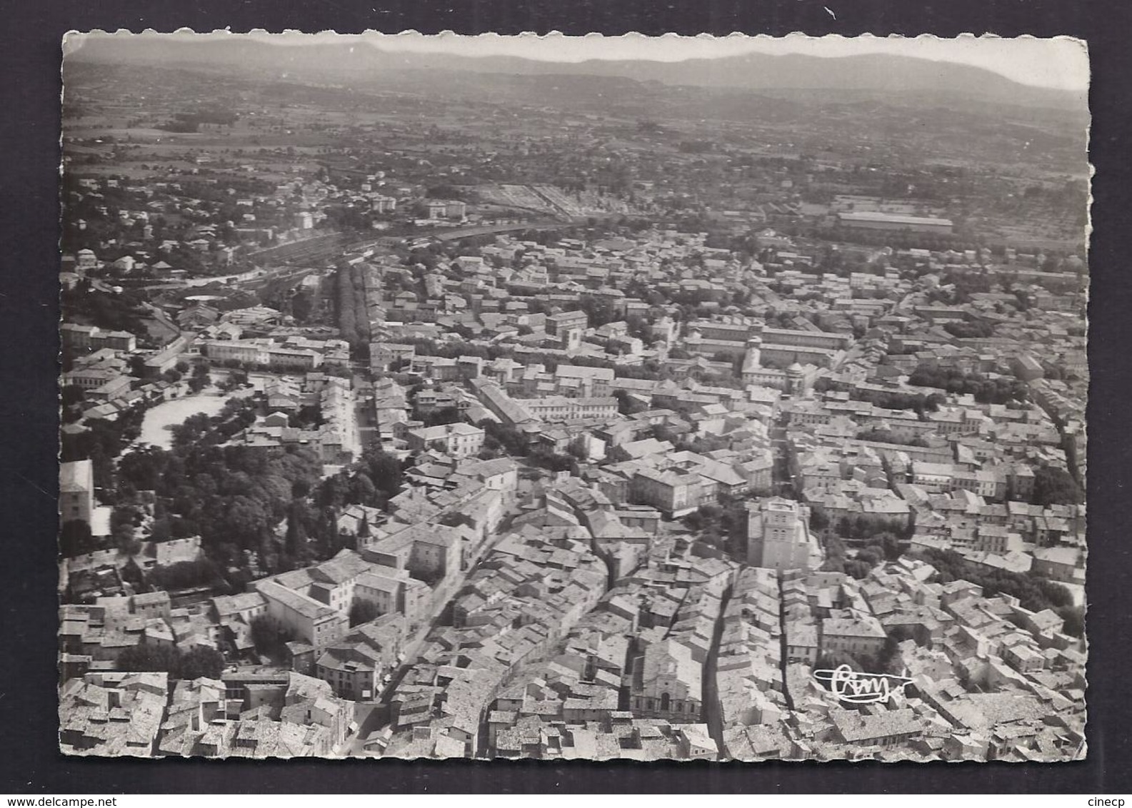 CPSM 30 - ALES - Vue Aérienne - Panorama De La Ville - TB PLAN D'ensemble Et De L'intérieur - Alès