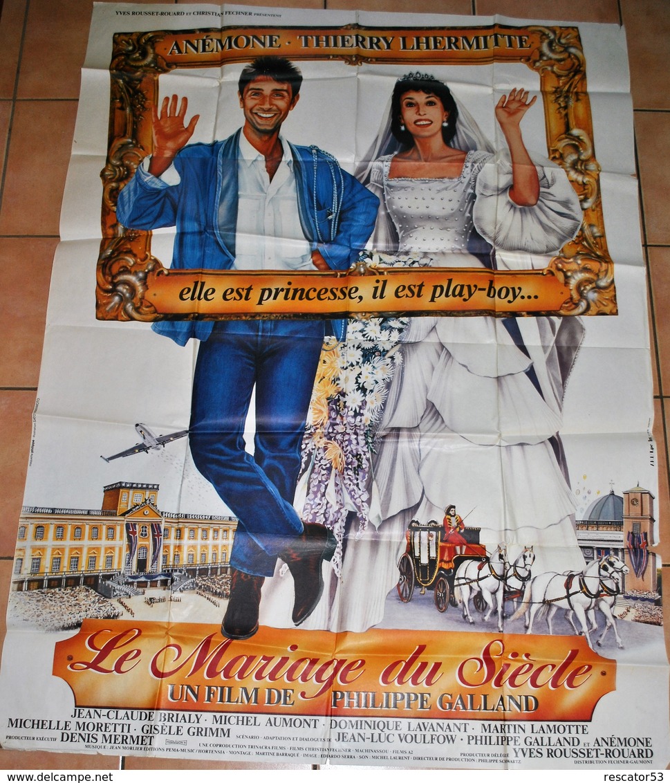 Rare Grande Affche Du Film Le Mariage Du Siècle Anémone Et Thierry Lhermitte 157 X 116 Cm - Affiches & Posters