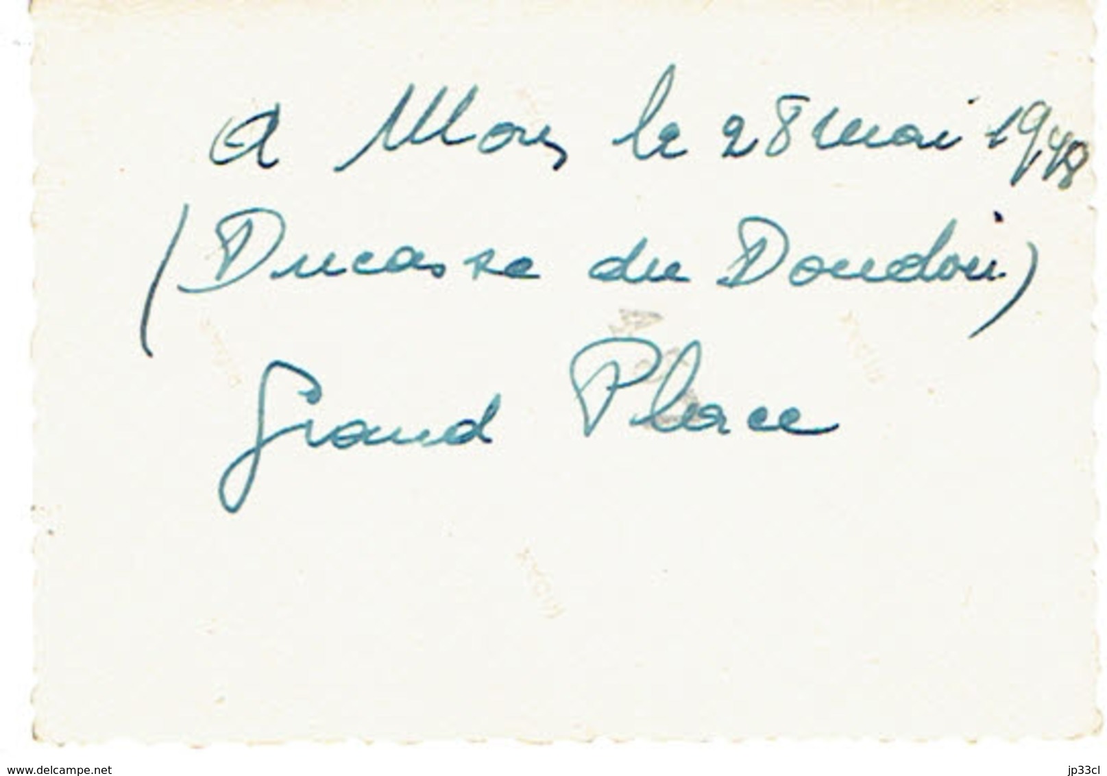 Doudou : Rarissime Photo Originale De La Grand Place De Mons Prise Par Un Amateur Le 28 Mai 1948, Jour De La Ducasse - Lieux