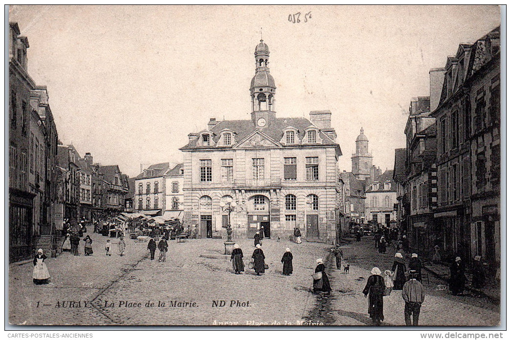 56 AURAY - La Place De La Mairie. - Auray