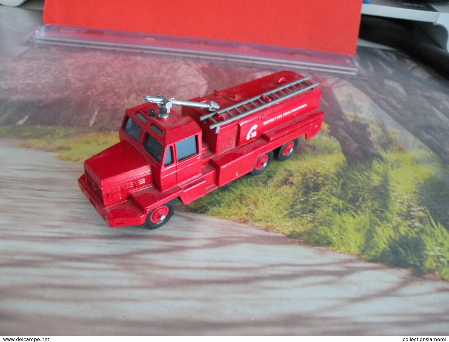 Véhicule De Pompier - Berliet GBC 34 Lance Mousse - 1/72 - SOLIDO FRANCE - N°59 - Pompiers