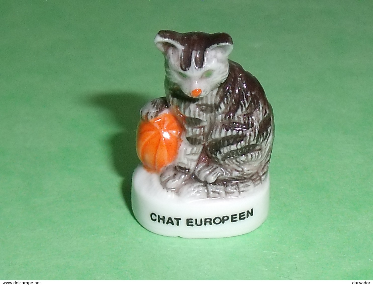 Fèves / Animaux : Chats , Chat Europeen    T113 - Animals