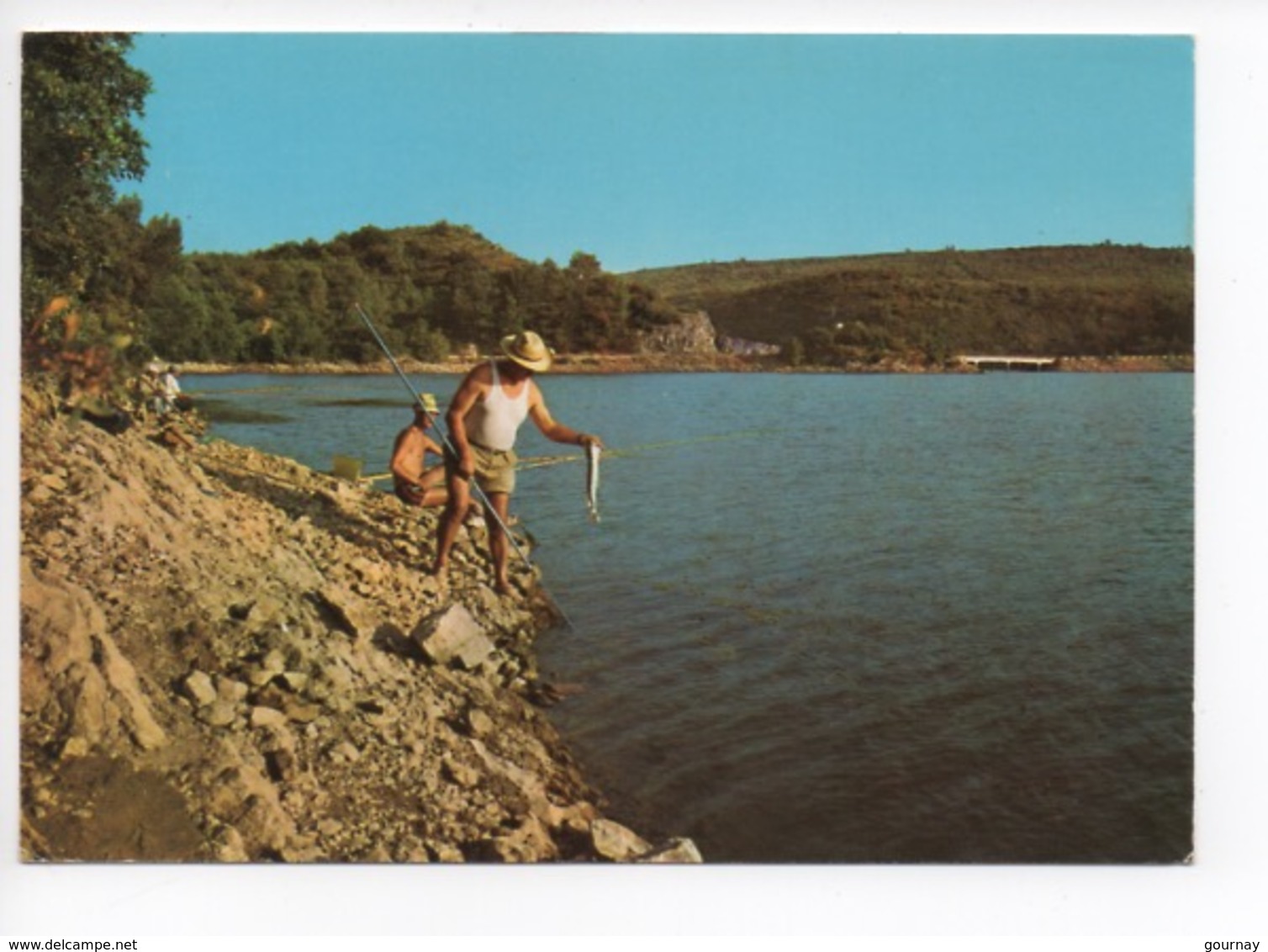 Carces (Var) Sur Les Bords Du Lac De Carces Le Pescaïre Et Le Brochet (pêche) - Carces