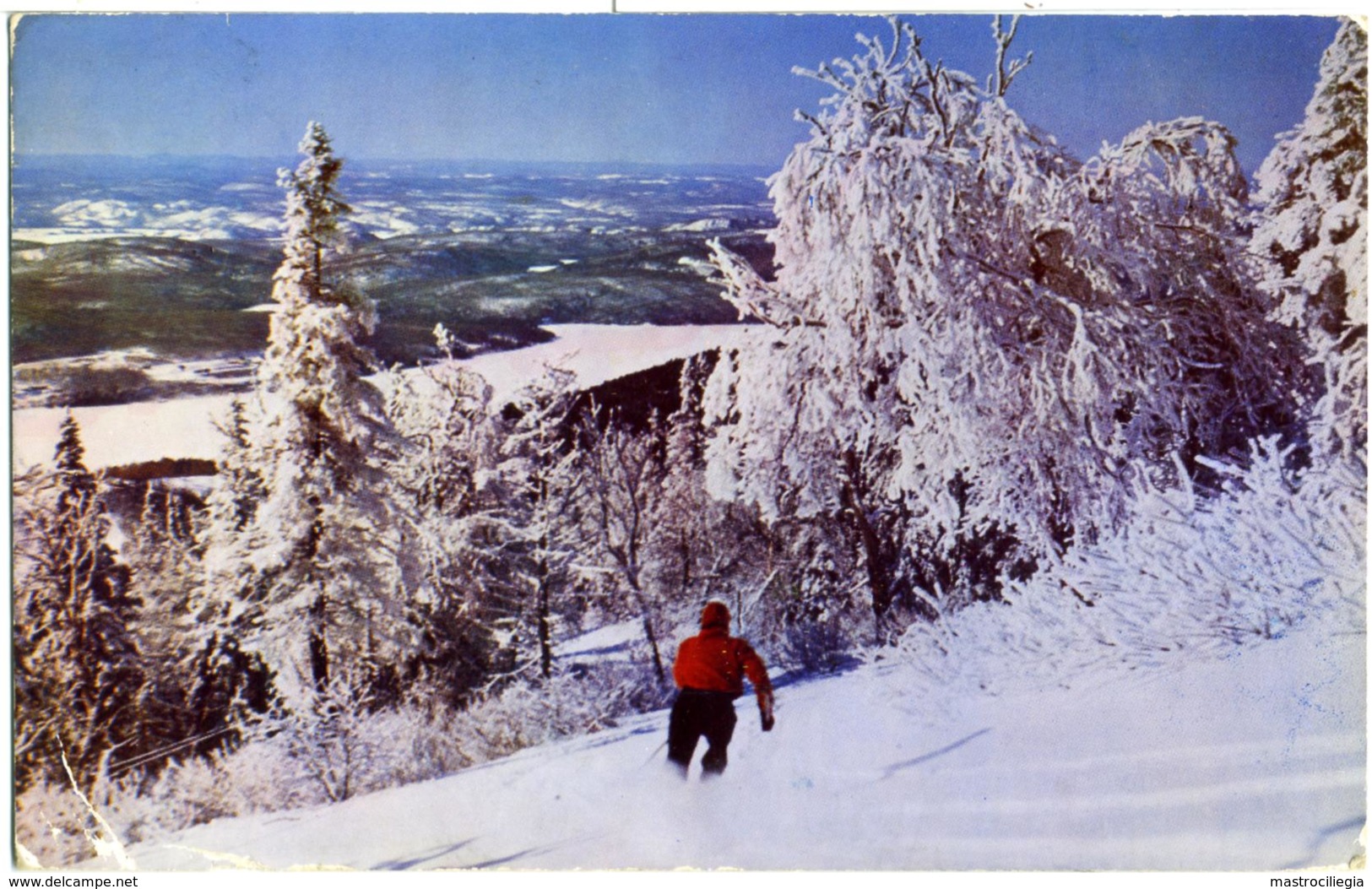 CANADA  LAURENTIDES  Skiing At Mont Tremblant Ski Sci - Altri & Non Classificati