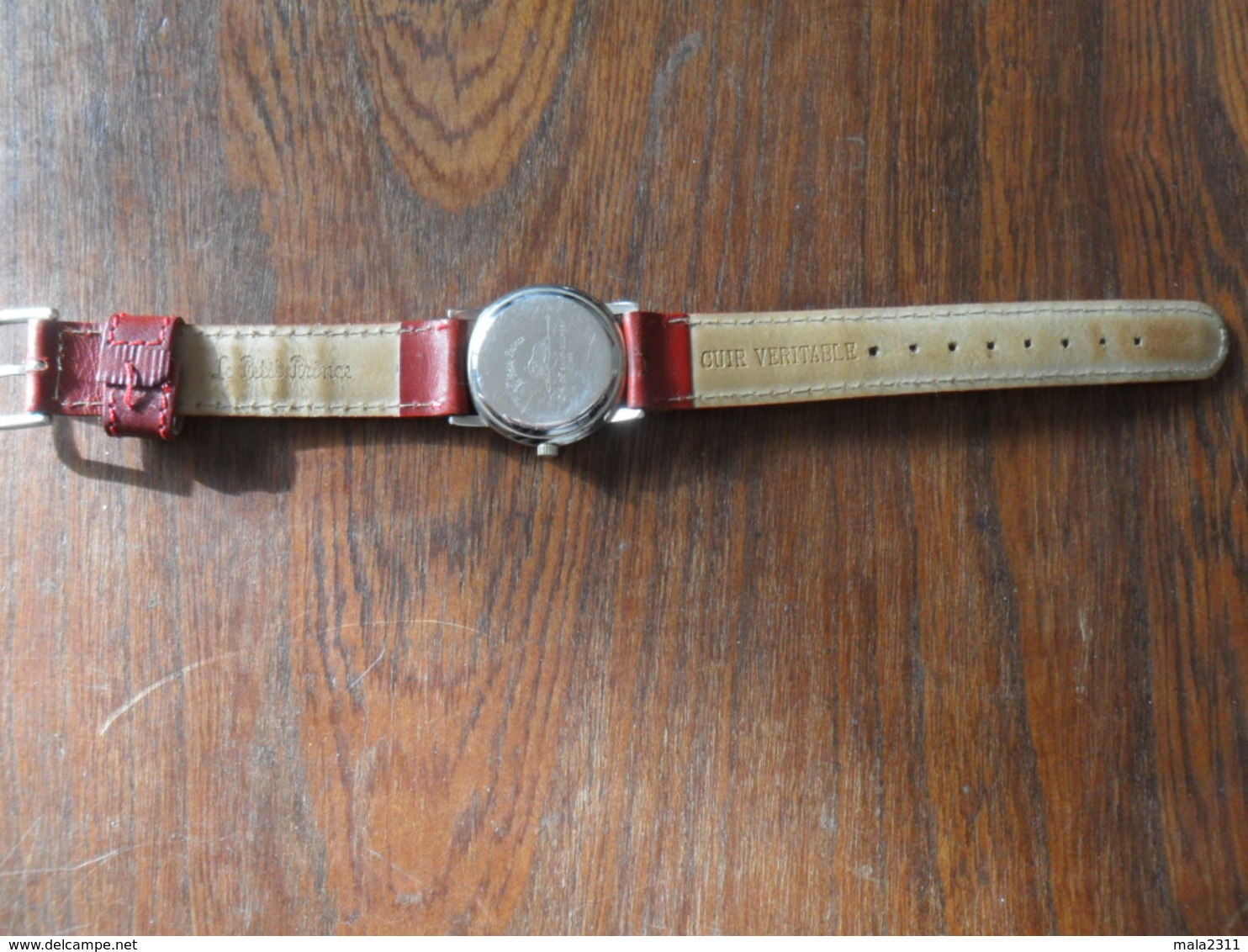 ANCIENNE  MONTRE  BRACELET / POUR  ADO   / LE PETIT PRINCE  / BRACELET CUIR  ROUGE / A REVISER - Montres Modernes