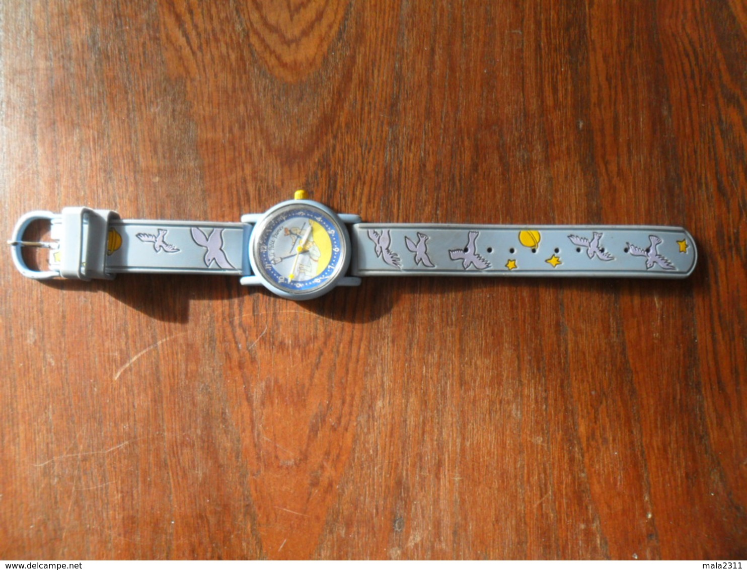 ANCIENNE  MONTRE  BRACELET / POUR  ADO   / LE PETIT PRINCE  / BRACELET SYNTH. BLEU CIEL / A REVISER - Watches: Modern