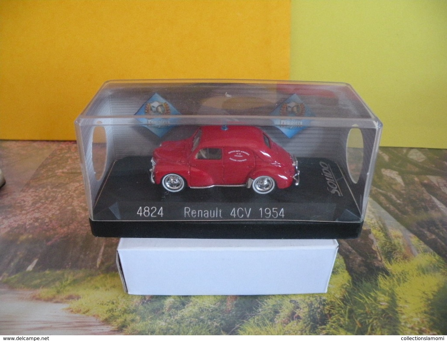 Véhicule De Pompier - Renault 4CV 1954 - 1/43 - SOLIDO FRANCE - - Pompiers