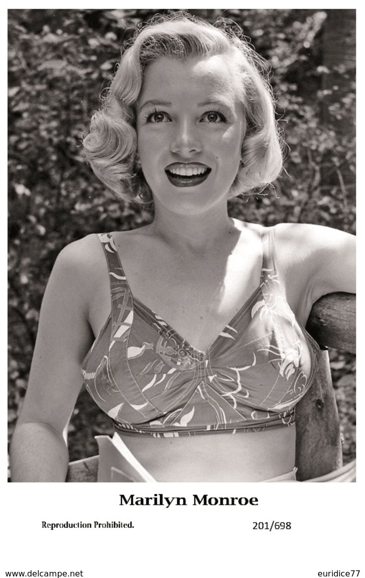 MARILYN MONROE - Film Star Pin Up PHOTO POSTCARD - 201-698 Swiftsure Postcard - Autres & Non Classés