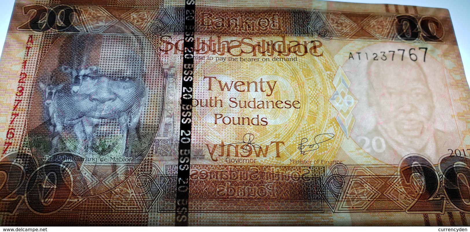 South Sudan P13c?, 20 Pounds, Dr. John Garang De Mabior / Antelope 2011 UNC - Südsudan