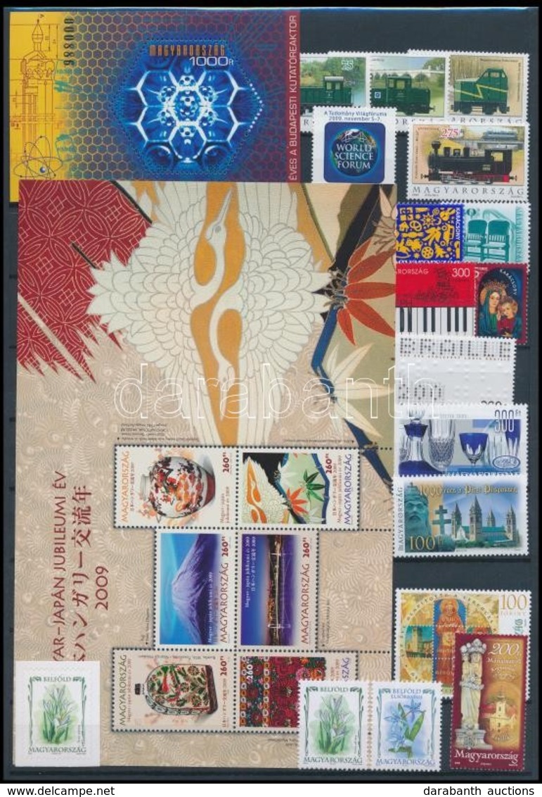 ** 2000-2009 Postai éves Szettek Gyűjteménye, 10 Különböző / Collection Of 10 Different Official Year Sets - Usados