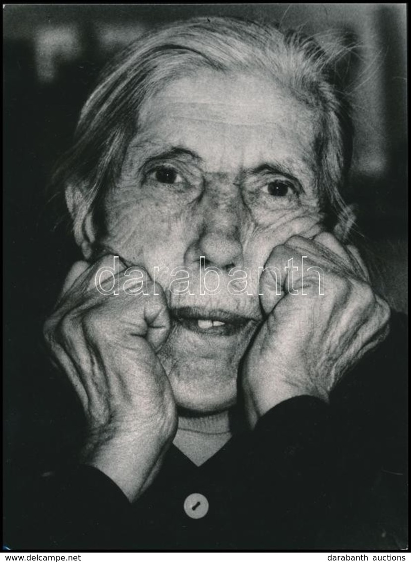 Cca 1977 Kazincbarcika, Menesdorfer Lajos (1941-2005) Budapesti Fotóművész Hagyatékából, 13 Db Vintage Fénykép, Többsége - Altri & Non Classificati
