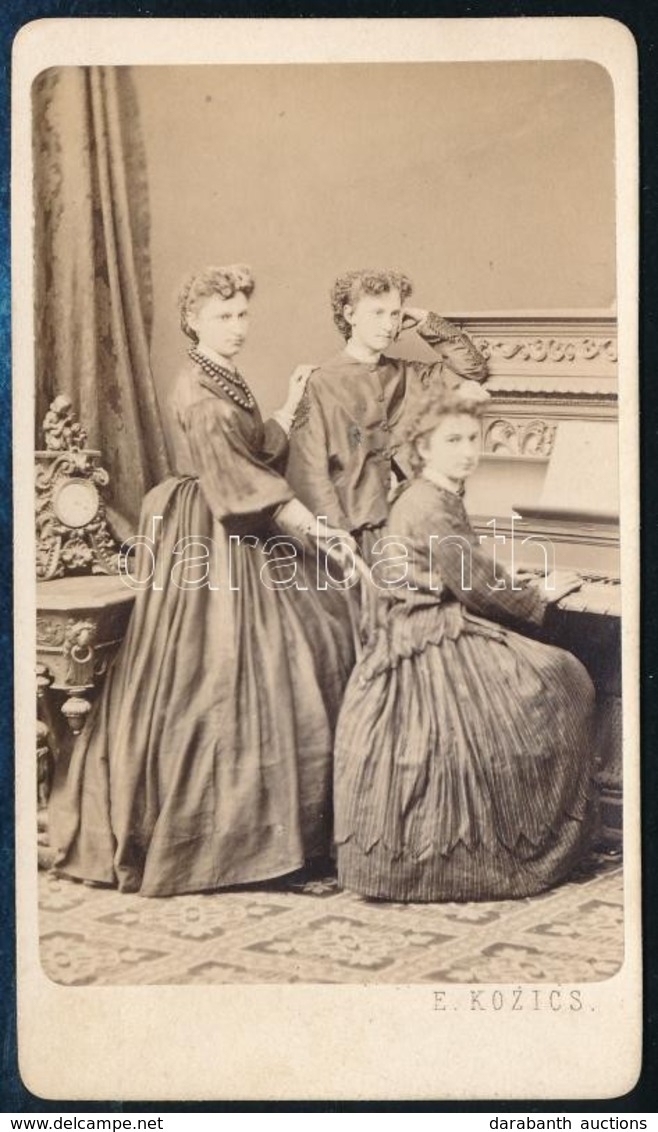 Cca 1860-1870 Pozsony, Vrabély-nővérek. Vrabély Szerafina (1841-1931), Vrabély Stefánia (1849-1919), és Vrabély Anna Pau - Sonstige & Ohne Zuordnung