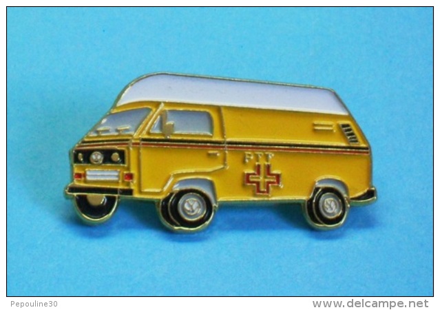 1 PIN'S //   ** CAMIONNETTE / VOLKSWAGEN COMBI T3 / LA POSTE SUISSE ** . (Wespo) - Volkswagen