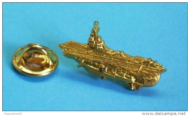 1 PIN'S //   ** PORTE-AVIONS CHARLES DE GAULLE / MARINE NATIONALE FRANÇAISE ** . (D.C.N) - Militari