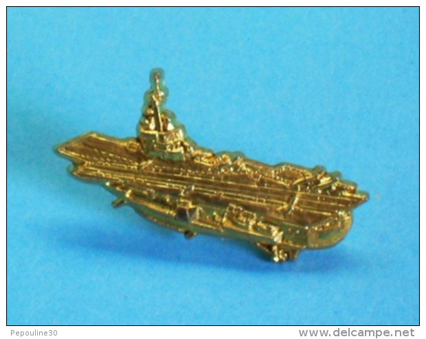 1 PIN'S //   ** PORTE-AVIONS CHARLES DE GAULLE / MARINE NATIONALE FRANÇAISE ** . (D.C.N) - Militari