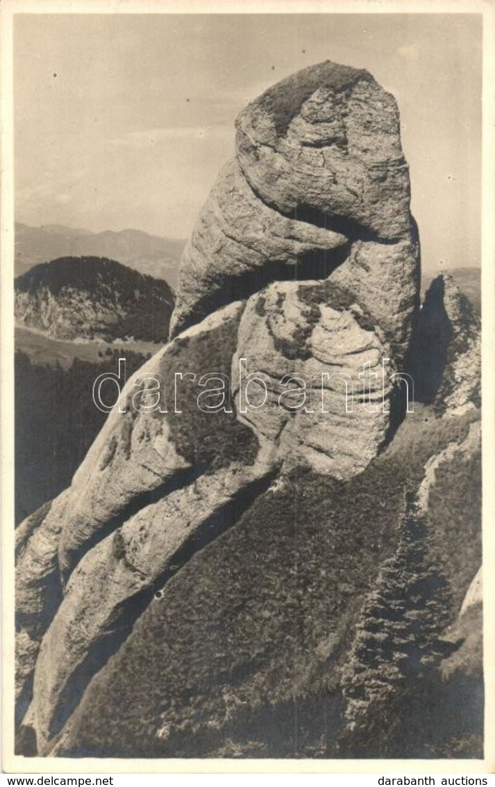 * T2 1937 Busteni, Babele (Öreg Hölgyek) Nevű Sziklacsoport A Bucsecs-hegység Tetején / Babele Rock Formations At The Bu - Non Classificati