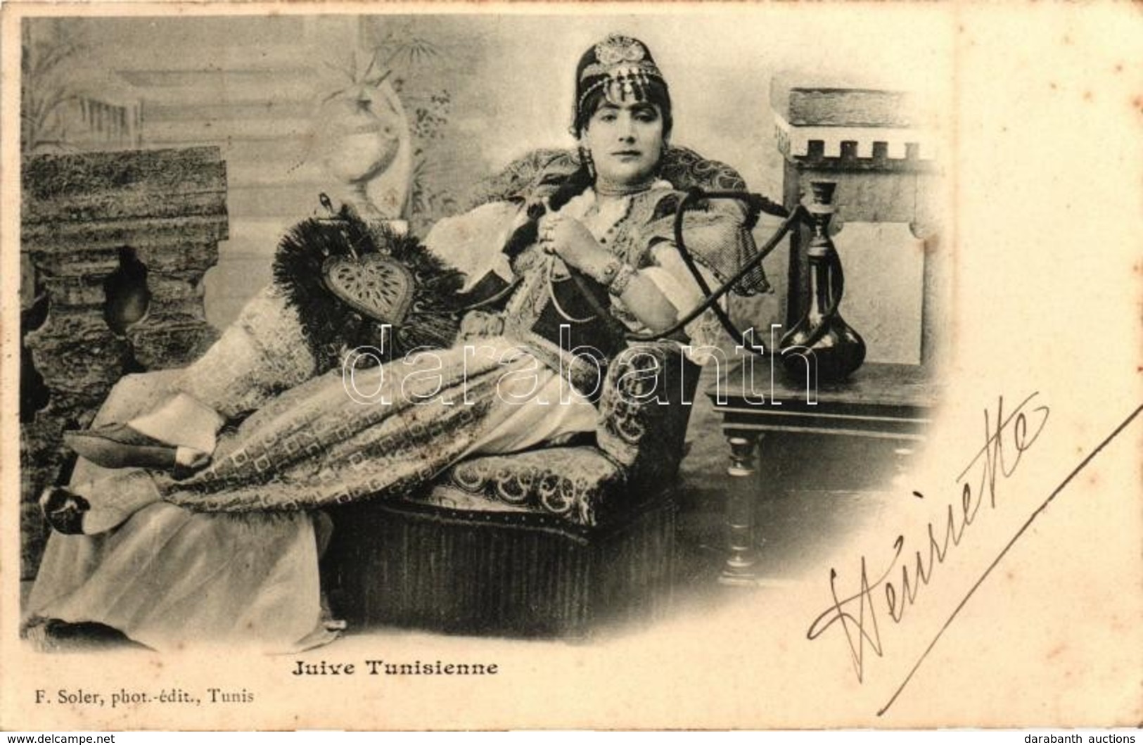 T2 Juive Tunisienne / Jewish Woman, Water Pipe, Tunisia; Judaica - Ohne Zuordnung