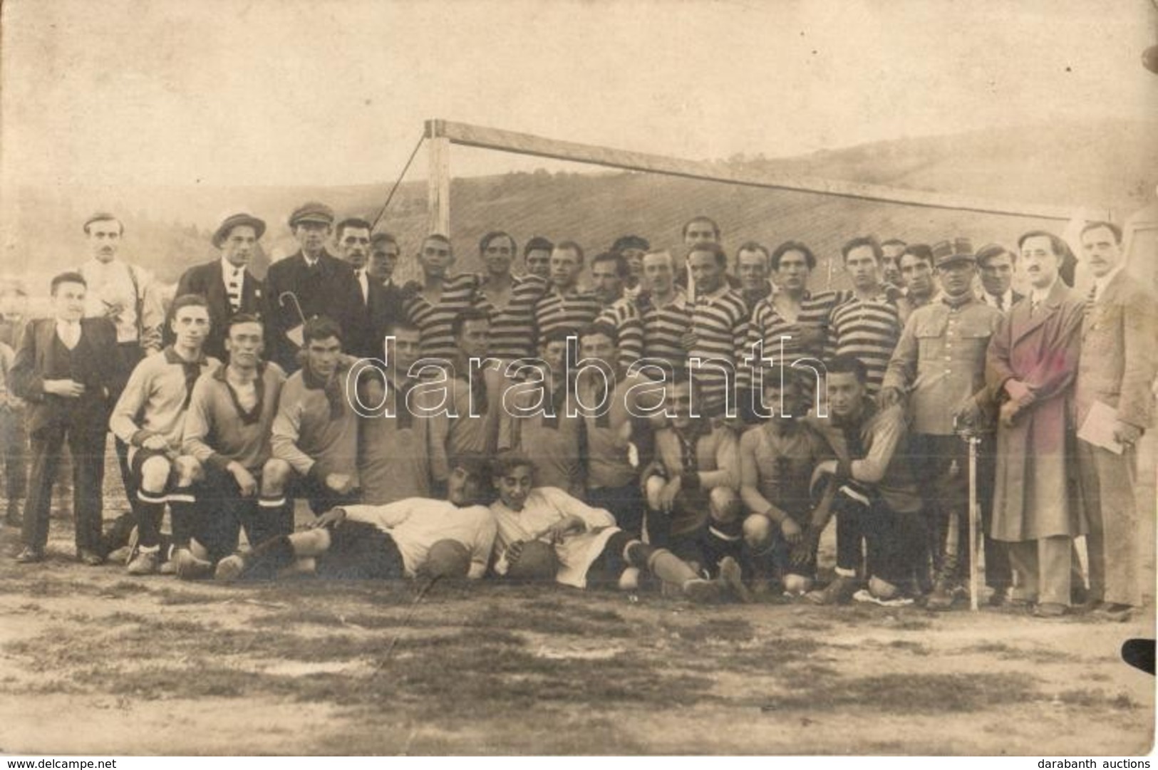 * T2 1921 Csapatfotó A Muresul-Dácia Labdarúgó Mérkőzésről /  Transylvanian Football Players Group Photo - Sin Clasificación