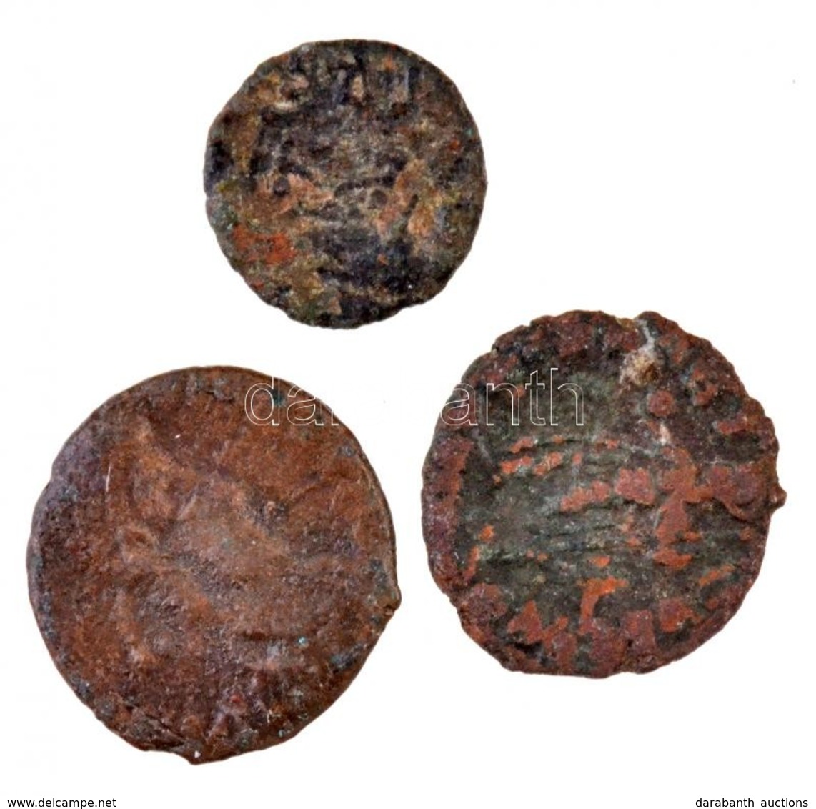 3db Klf Tisztítatlan Római Rézpénz A Kr. U. IV. Századból T:3
3pcs Of Diff Uncleaned Roman Copper Coins From The 4th Cen - Sin Clasificación