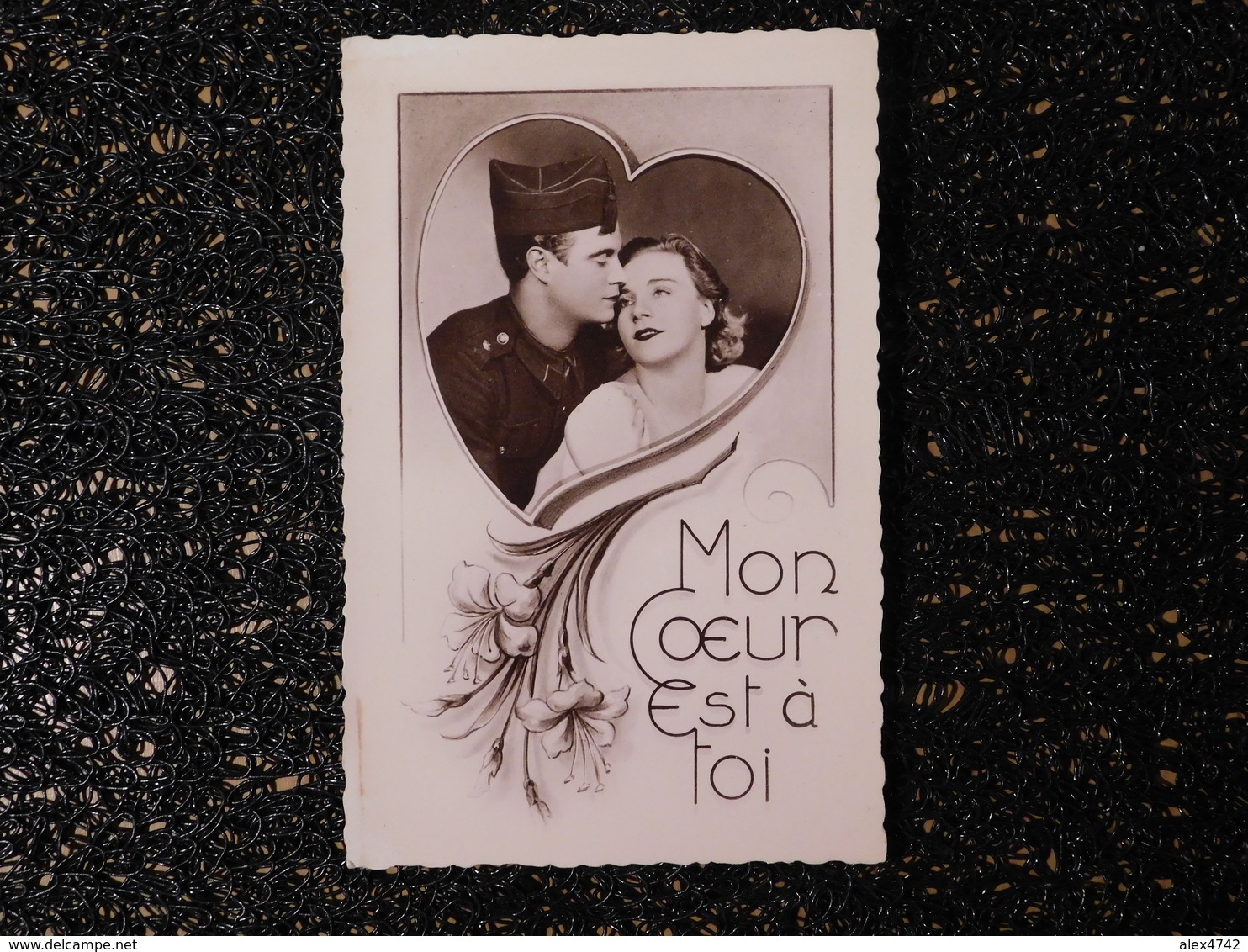 Militaire Et Sa Fiancée Dans Un Coeur, " Mon Coeur Est à Toi "  (S5) - Couples