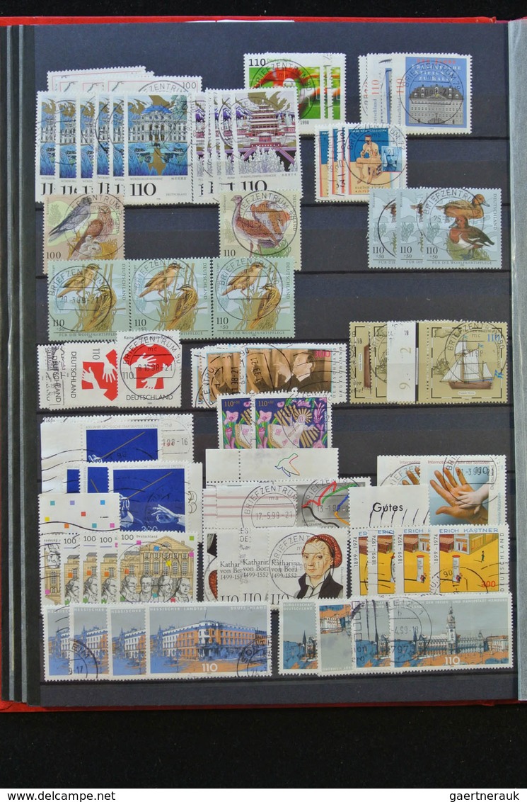 Deutschland: 1849/1994: Genuine collector estate with collections and duplicates, the collector was