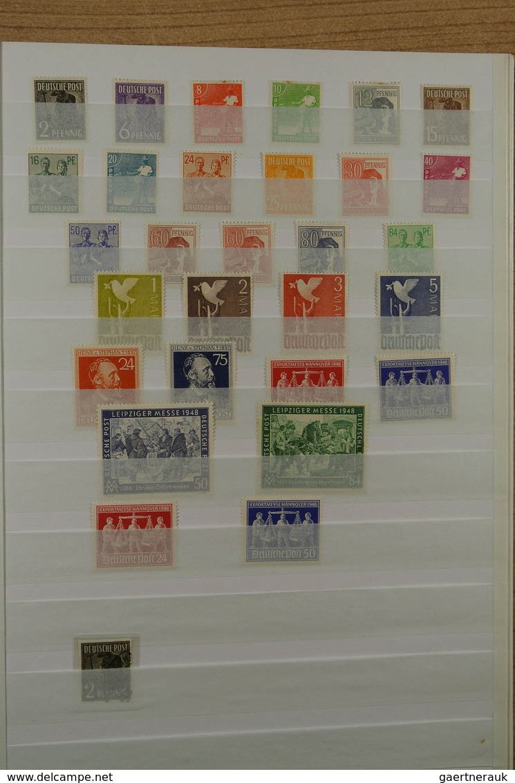 Altdeutschland: Stockbook with various material of Baden and Bavaria, including better stamps like (