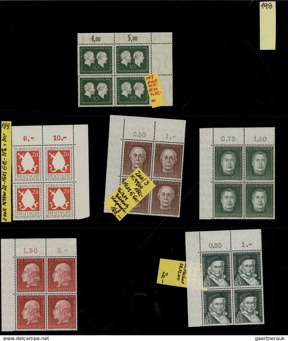 Bundesrepublik Und Berlin: 1949/2000, Umfangreicher Postfrischer Bestand Eckrand-Viererblocks Bundes - Sammlungen