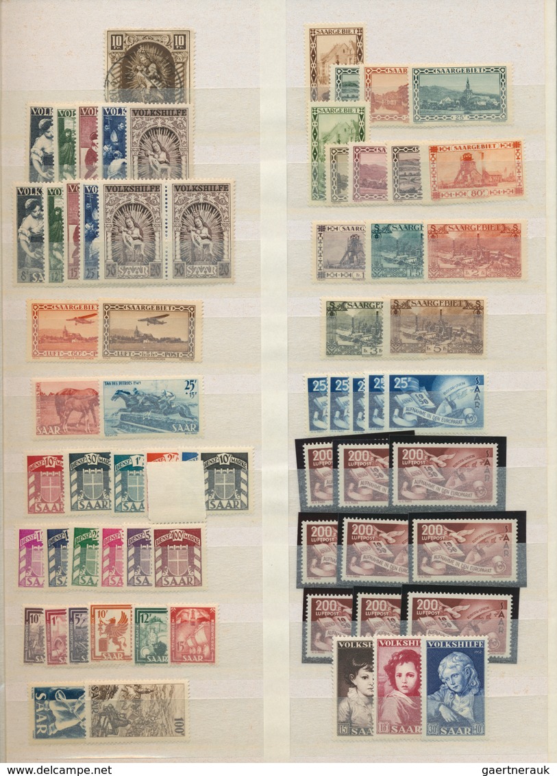 Saarland (1947/56): 1925/1959, Meist Postfrische/ungebrauchte Zusammenstellung Auf Stecktafeln, Ab E - Used Stamps