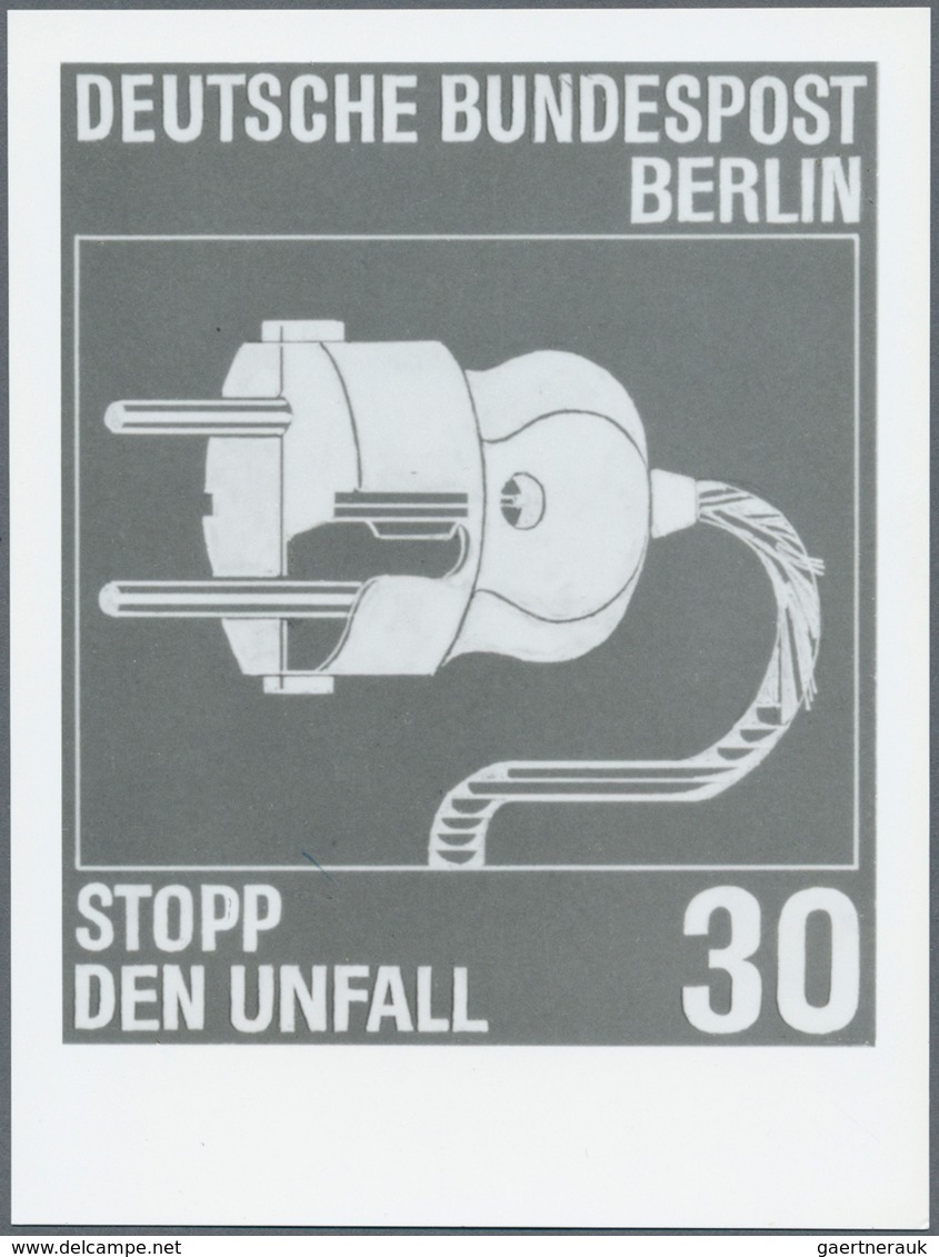 Bundesrepublik - Besonderheiten: 1965/1972 (ca.), Bestand Von 50 Fast Nur Verschiedenen ARCHIVFOTOS - Sonstige & Ohne Zuordnung