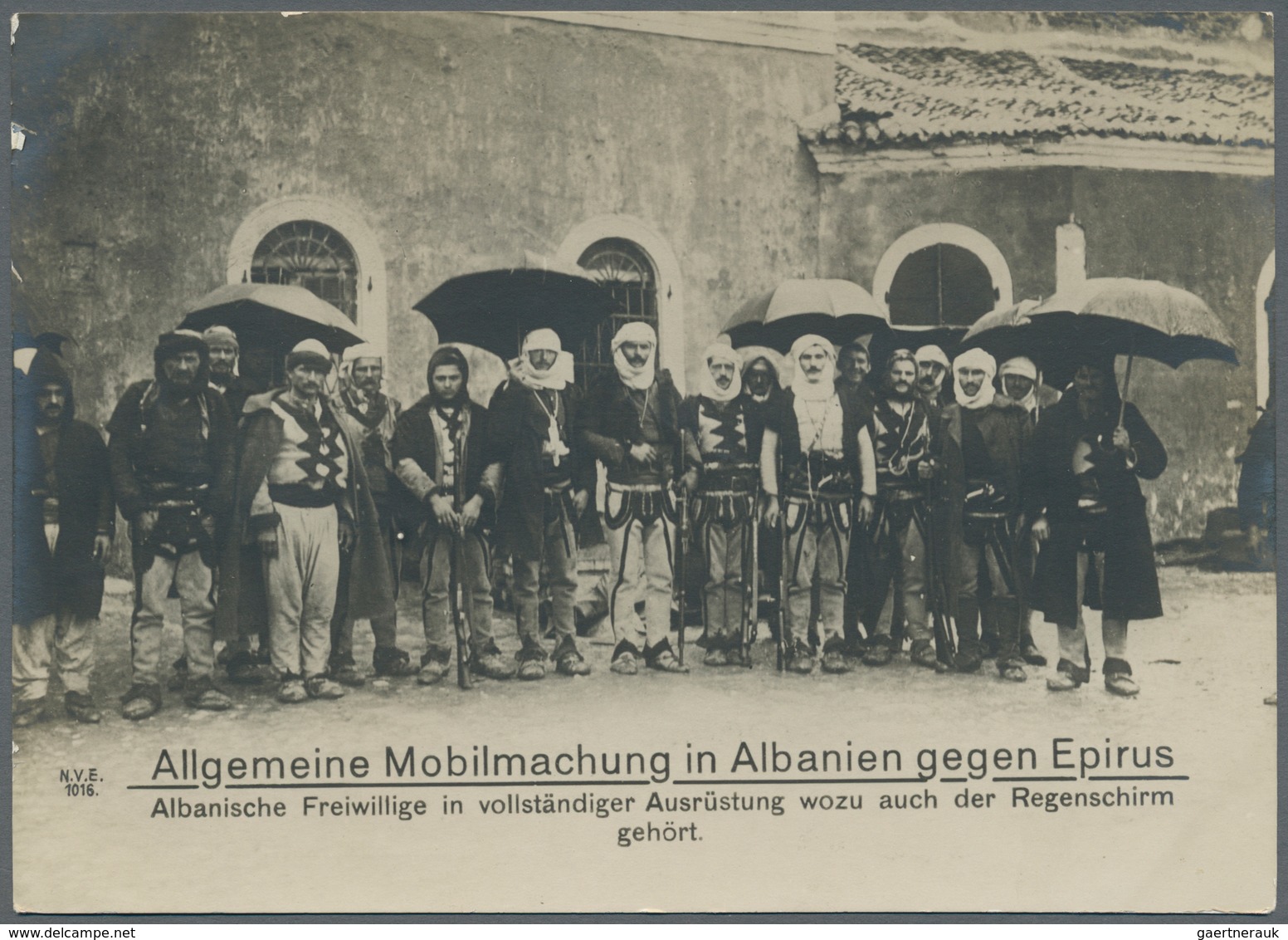 Ansichtskarten: Alle Welt: ALBANIEN, Politik & Geschichte, 14 Historische Ansichtskarten Und Ein Alt - Non Classés
