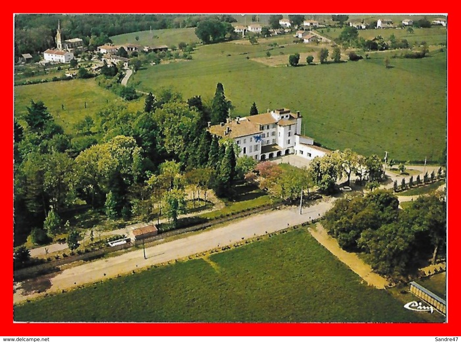 CPSM/gf (31) ROUFFIAC.  Vue Générale Aérienne, Maison De Repos Et De Convalescence Du Château...H583 - Other & Unclassified