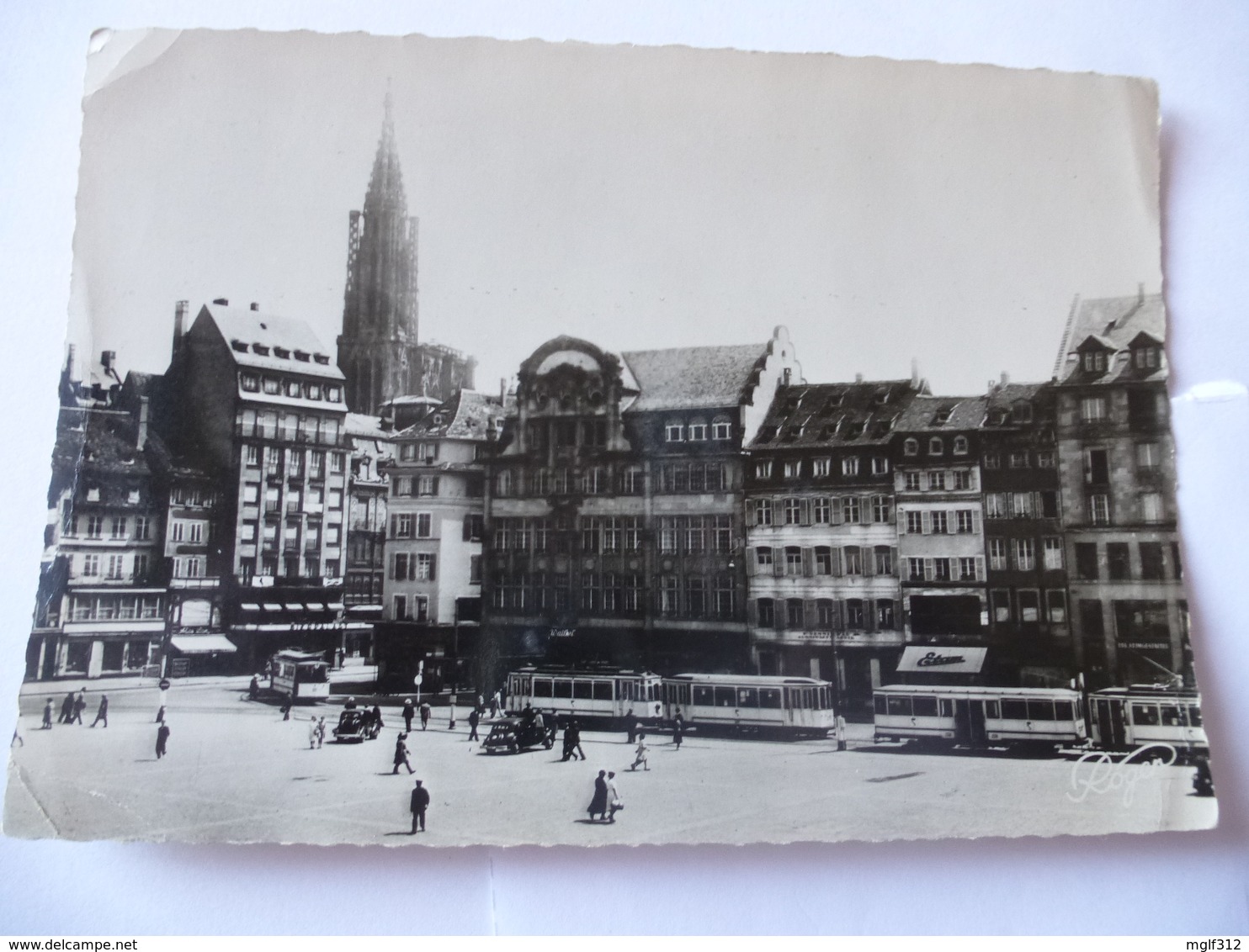 STRASBOURG (67) : TRAMWAY PLACE KLEBER Avant La Fermeture Du Réseau Le 1er Mai 1960  - Voir Les 2 Scans - Strasbourg