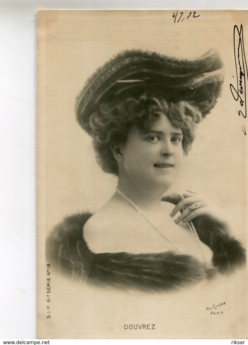 ACTRICE DE THEATRE DOUVREZ - Théâtre