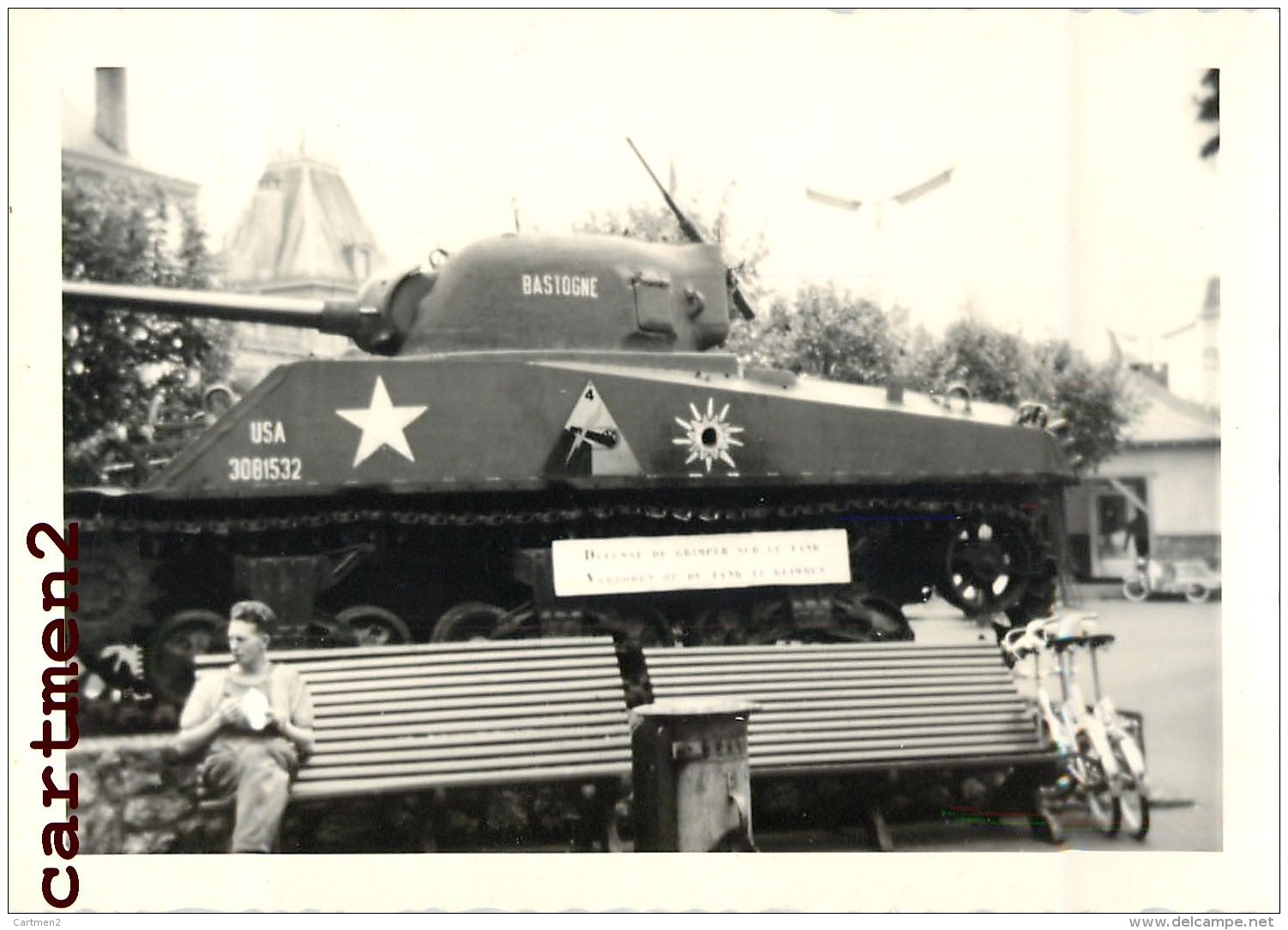 3 PHOTOS ANCIENNES : BASTOGNE TANK VUE GENERALE RUE AUTOMOBILE 12 X 8 CM - Bastogne