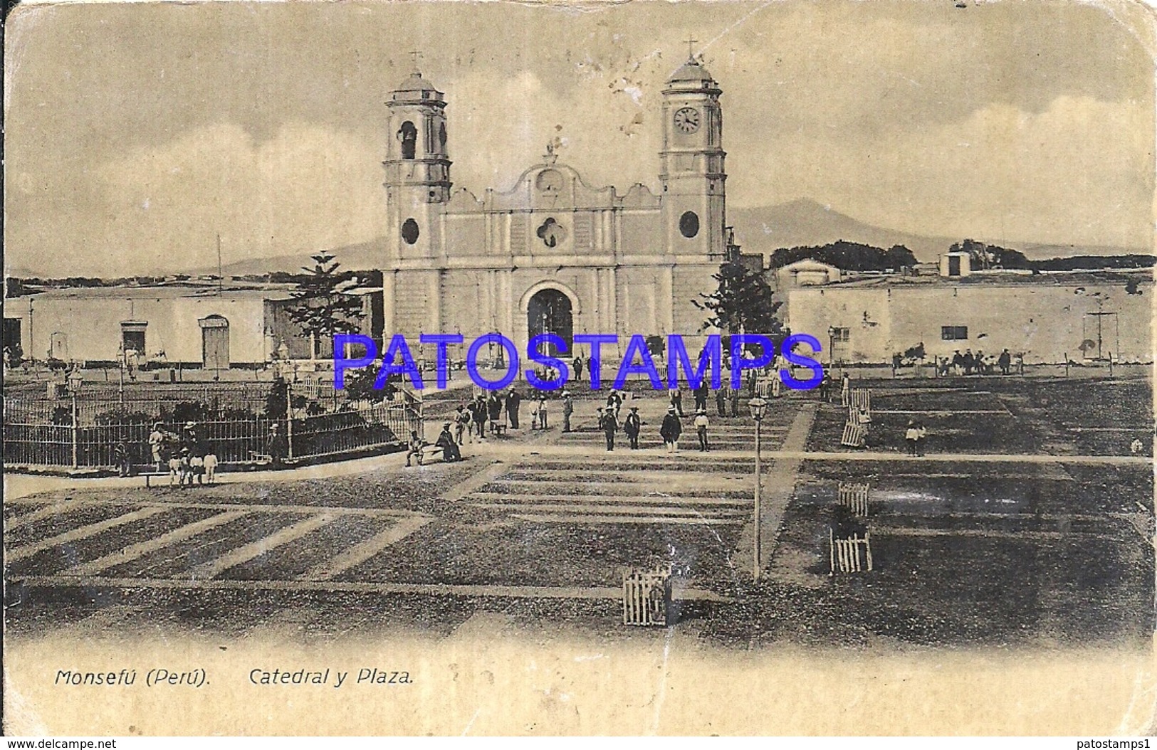 100381 PERU MONSEFÙ CATEDRAL Y PLAZA POSTAL POSTCARD - Perú