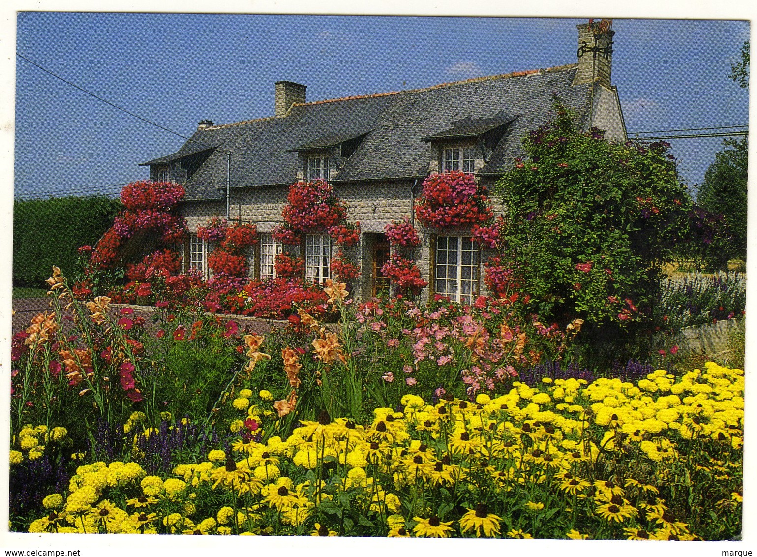 Cpm SAINT JUVAT Village Fleuri Commune Du Patrimoine Rural Grand Prix D' Honneur National Prix Européen 1991 - Saint-Juvat