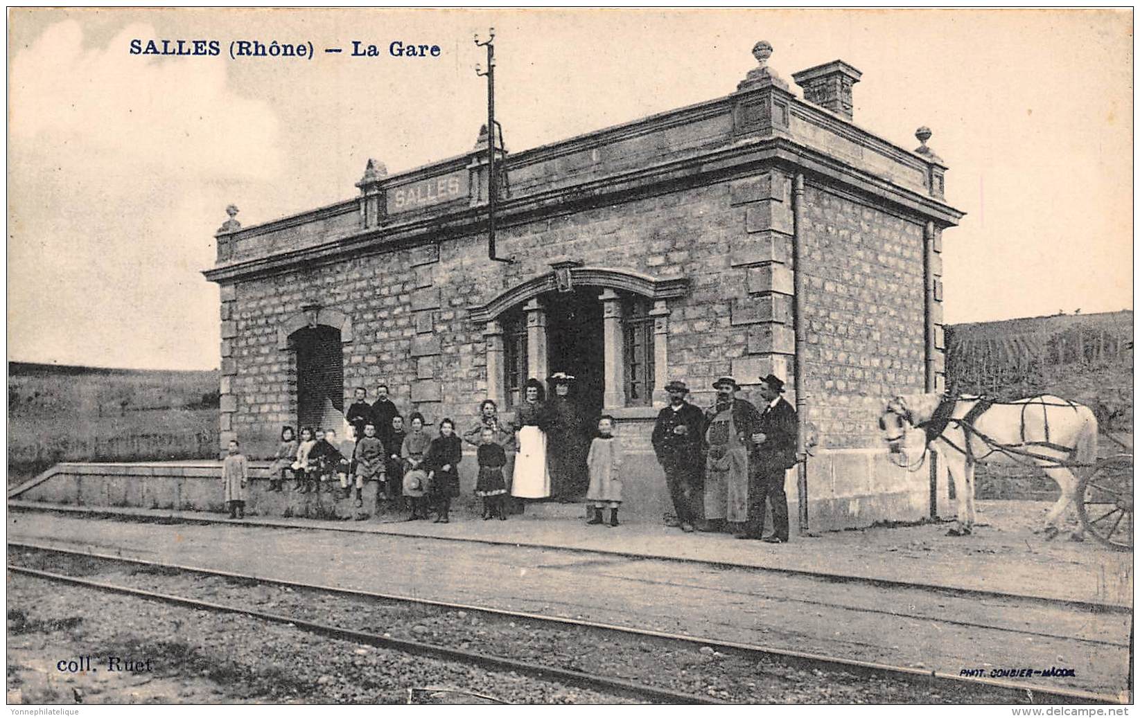 69 - RHONE / Salles - 692481 - La Gare - Beau Cliché Animé - Autres & Non Classés