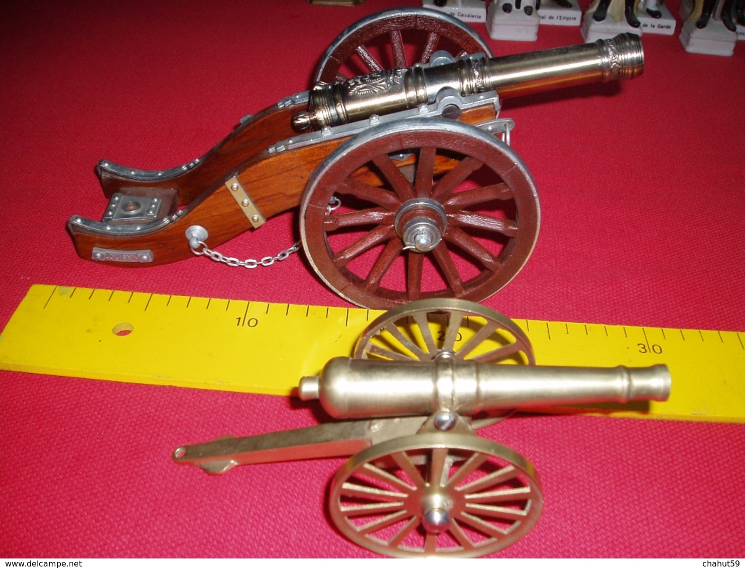 DEUX Reproductions De CANON(1 Marque Louis 14 L'autre Sans Marque). - Armes Neutralisées