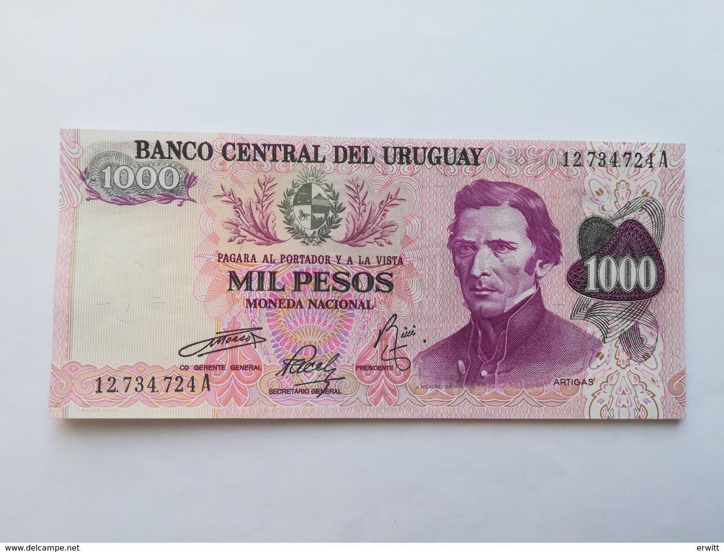 URUGUAY 1000 PESOS 1974 - Uruguay