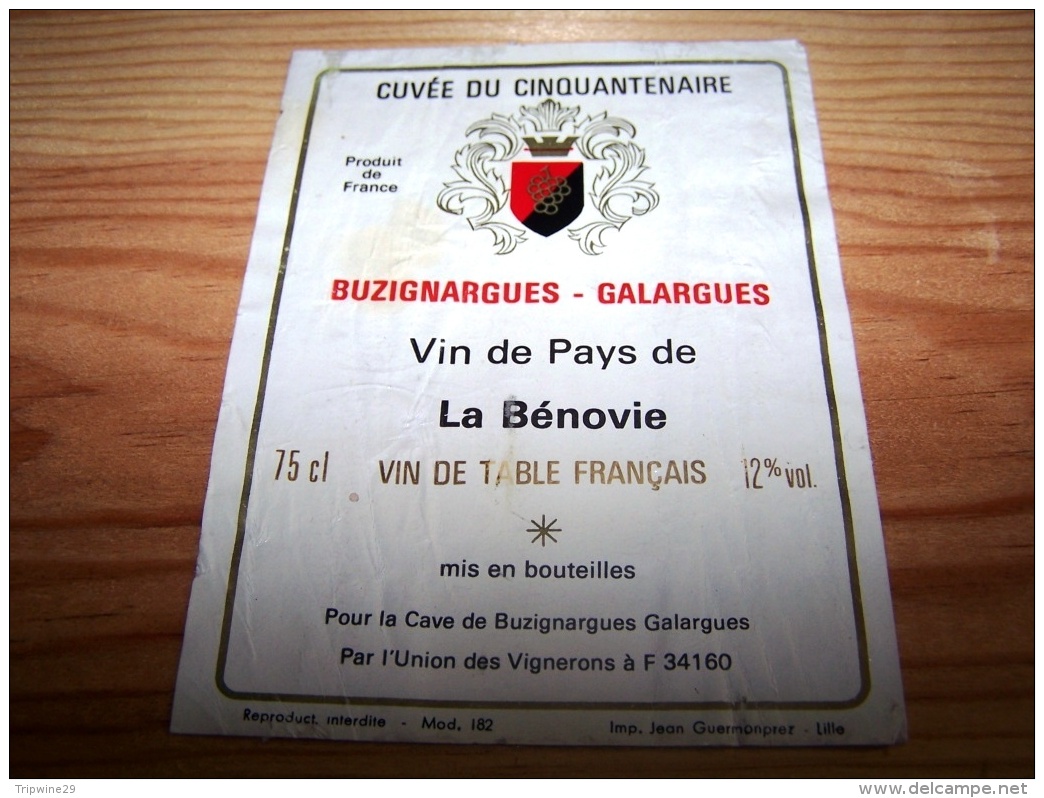 Etiquette Vin Wine Label 50 Ans Jumelage Buzignargues Galargues La Benovie 34160 - Collections & Sets