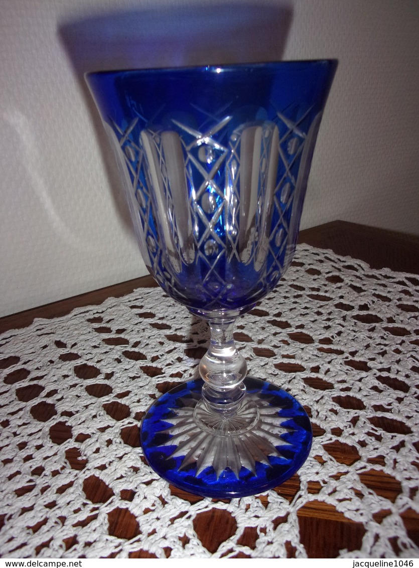 Verre Bleu En Cristal - Verre & Cristal