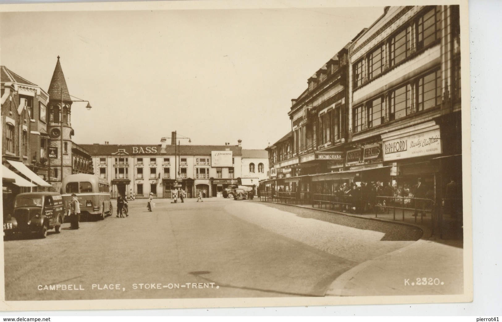 ROYAUME UNI - STOKE ON TRENT - Campbell Place - Stoke-on-Trent