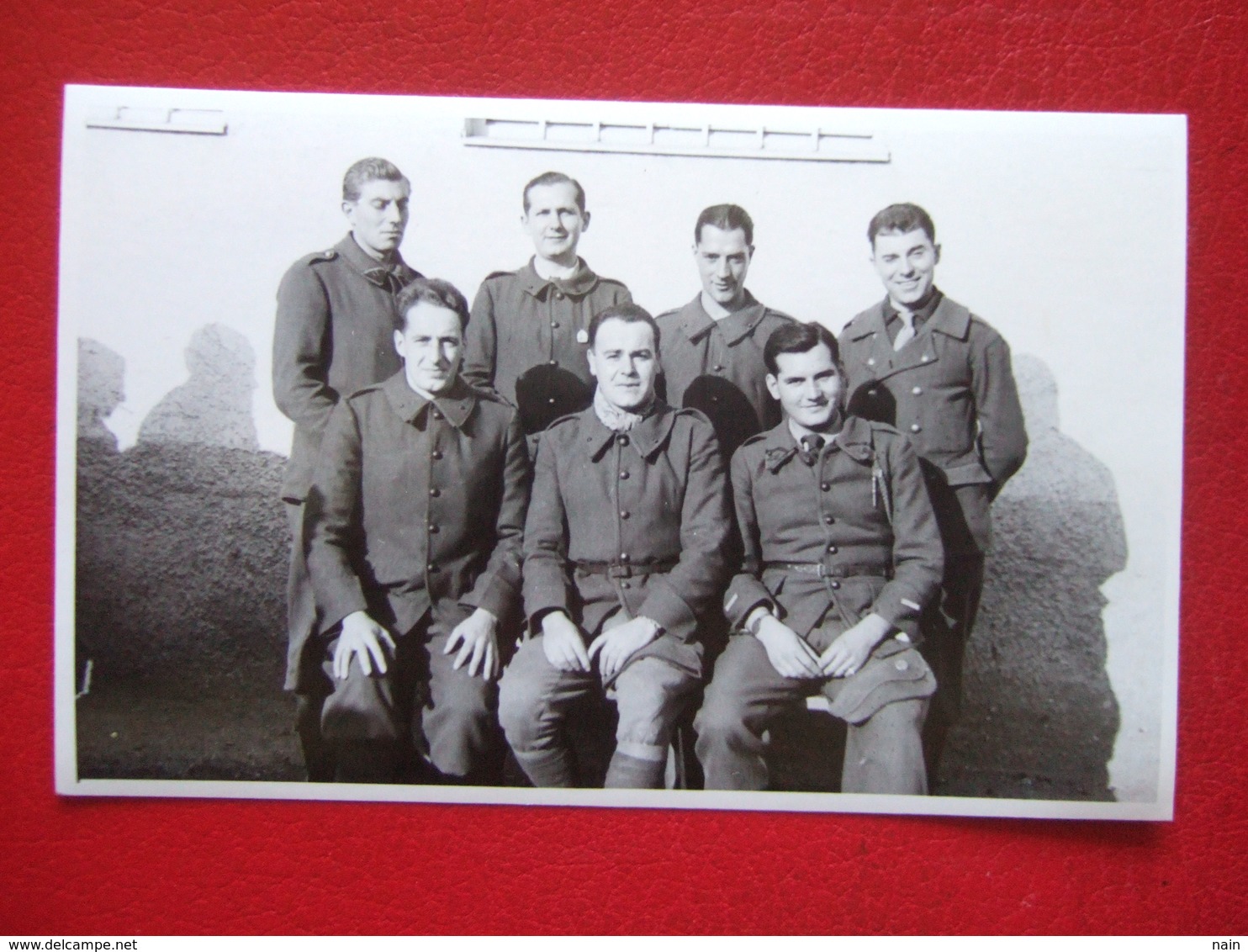 ALLEMAGNE - MEMMINGEN - CARTE PHOTO -  MILTARIA - STALAG VII B - GROUPE DE PRISONNIERS - CAMP - - Memmingen